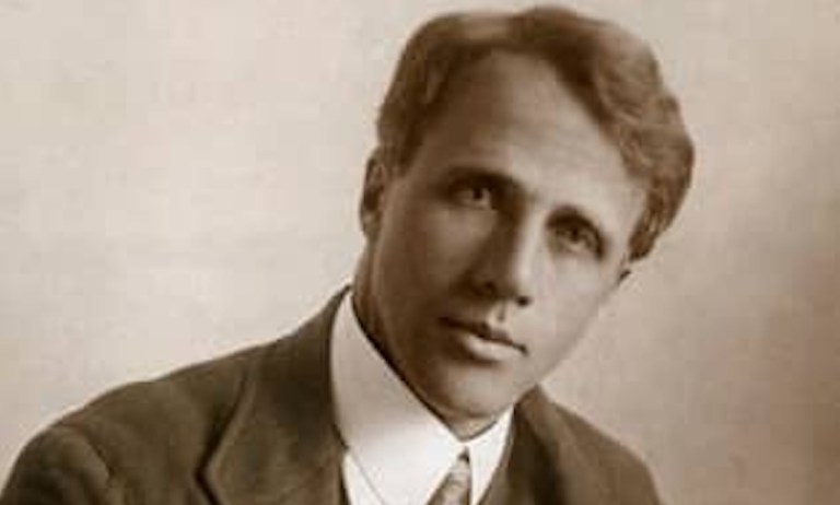 Robert Riven's Robert Frost’s “Carpe Diem” – Linda's Literary Home