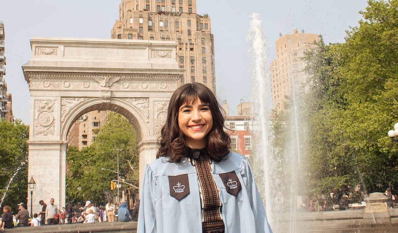 Liza Libes on Postmodern Literary Studies
