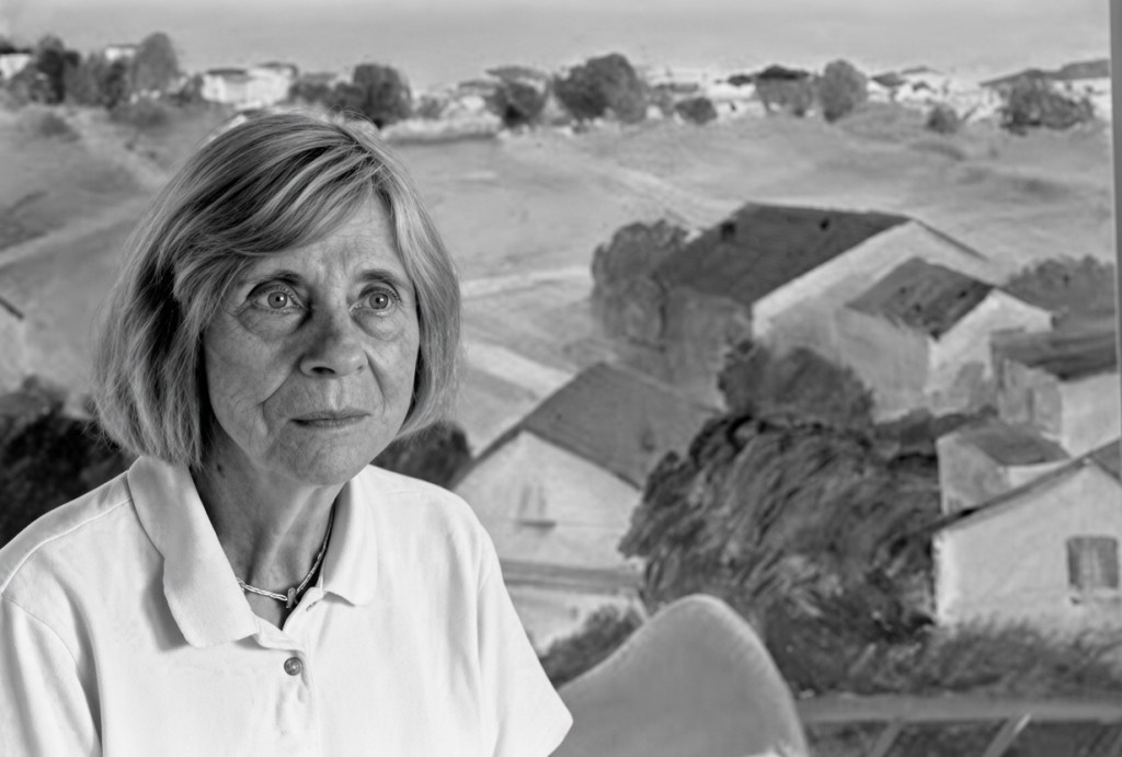 Image b:  Barbara Guest https://writing.upenn.edu/pennsound/x/Guest.php PennSound